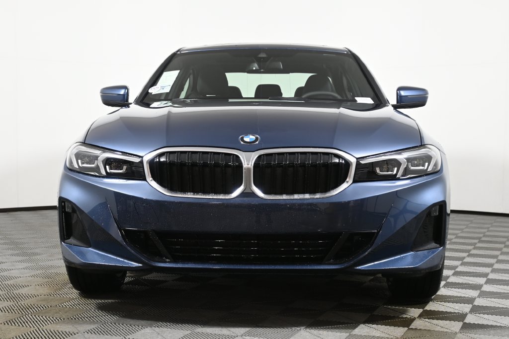 Used 2026 BMW 330i xDrive Sedan w/ Convenience Package AWD/4WD image 10