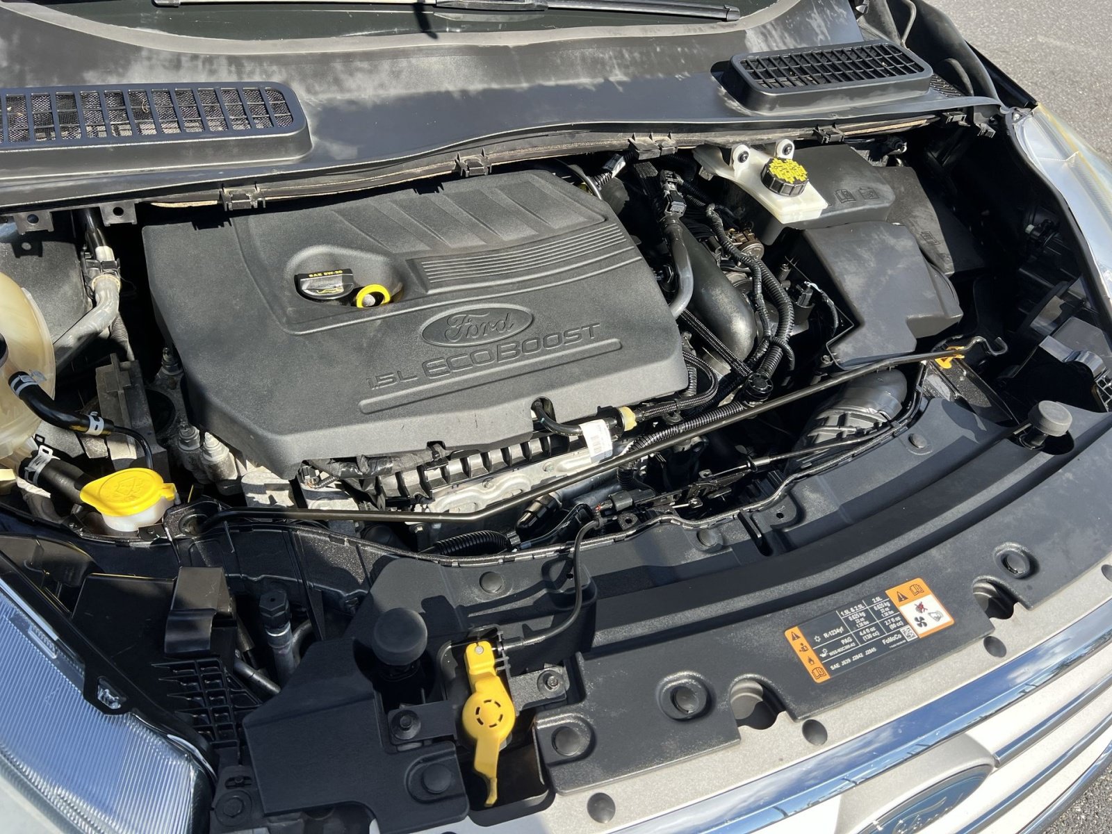 Used 2018 Ford Escape SE w/ Ford Safe & Smart Package FWD image 26