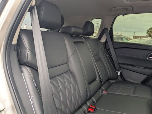 New 2026 Nissan Rogue Platinum image 31