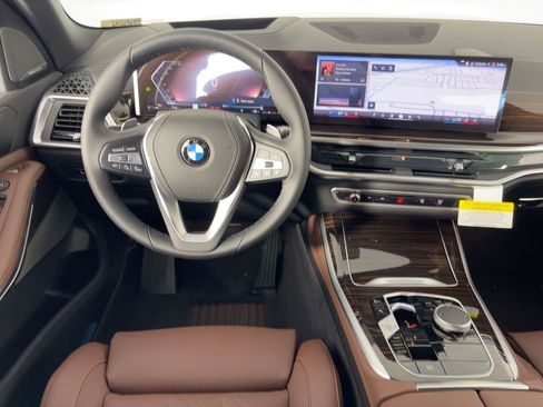 New 2026 BMW X5 sDrive40i w/ Premium Package image 30