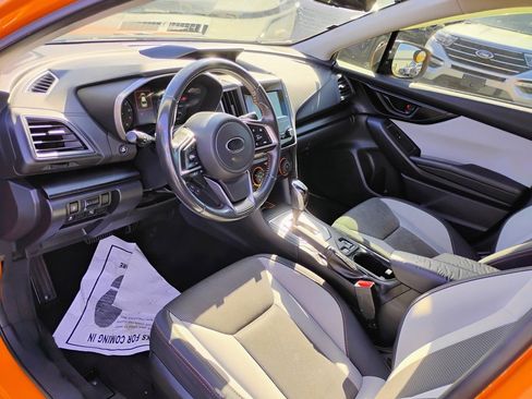 Used 2018 Subaru Crosstrek 2.0i Premium w/ Eyesight System image 10