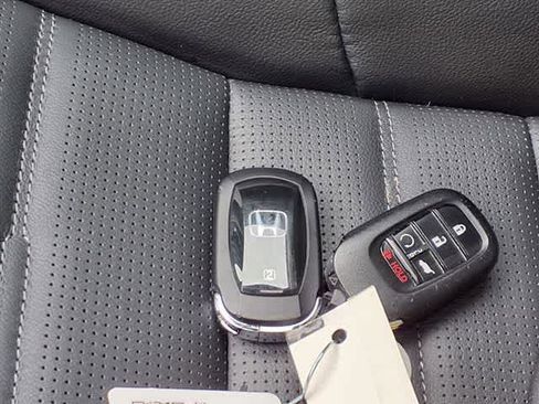 Used 2025 Honda CR-V EX-L image 24