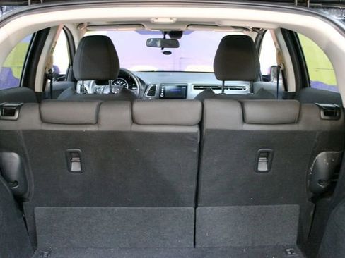 Used 2022 Honda HR-V EX image 15