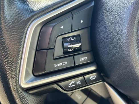 Used 2023 Subaru Forester Premium image 11