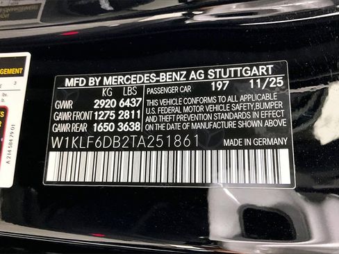 New 2026 Mercedes-Benz E 53 AMG e 4MATIC Sedan image 12