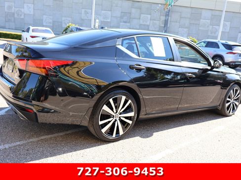 Used 2021 Nissan Altima 2.0 SR image 10