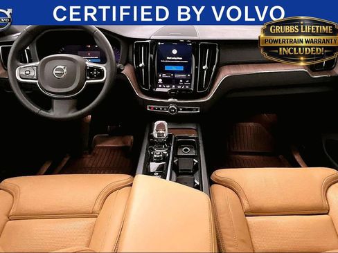 Certified 2023 Volvo XC60 B5 Ultimate w/ Protection Package Premier FWD image 19