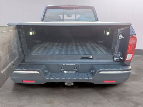 Certified 2019 Honda Ridgeline RTL-T image 35