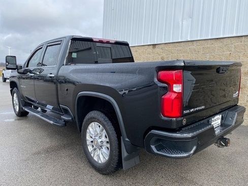 Used 2021 Chevrolet Silverado 2500 High Country image 7