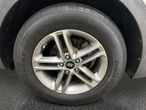 Used 2017 Hyundai Santa Fe Sport AWD/4WD image 27