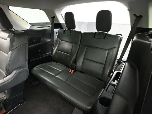 Used 2025 Ford Explorer Active w/ Active Comfort Package AWD/4WD image 42