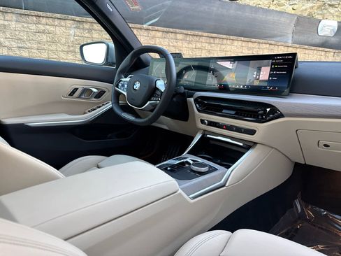 Certified 2025 BMW 330i xDrive Sedan w/ Premium Package image 11