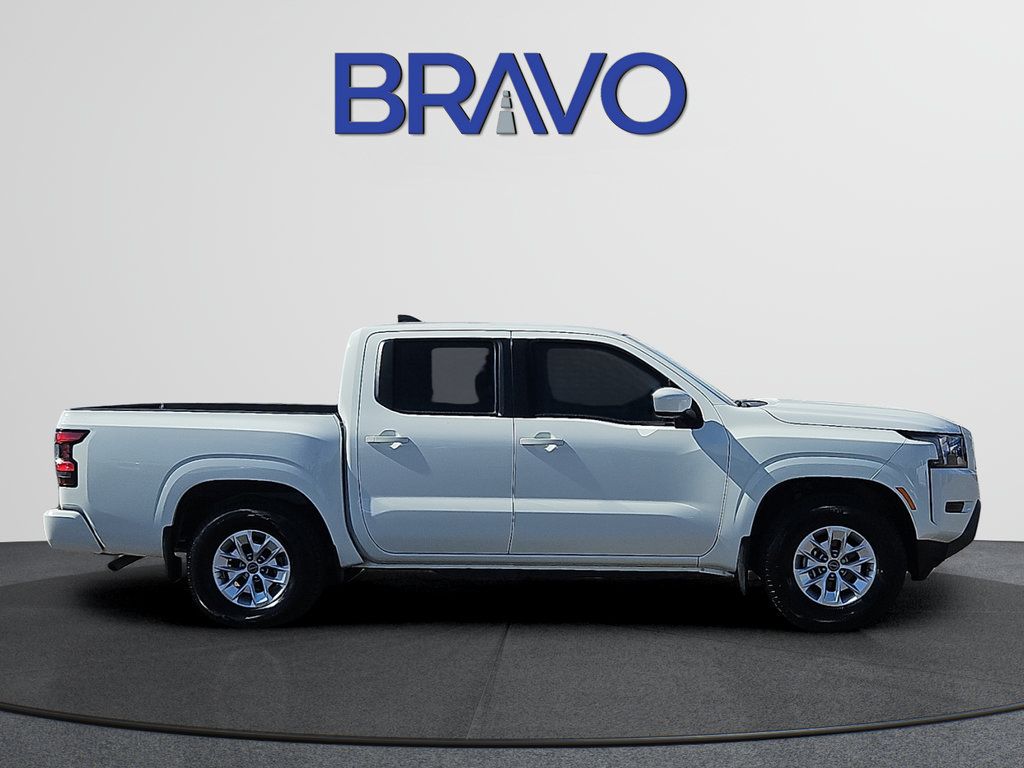 Used 2024 Nissan Frontier SV w/ Tow Package RWD image 5