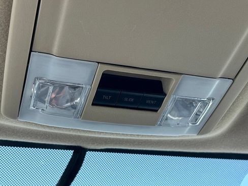 Used 2017 Ford Expedition EL Limited w/ Equipment Group 301A AWD/4WD image 36