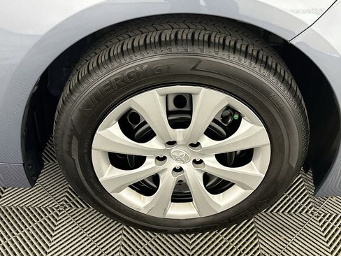 Certified 2025 Toyota Corolla LE image 11