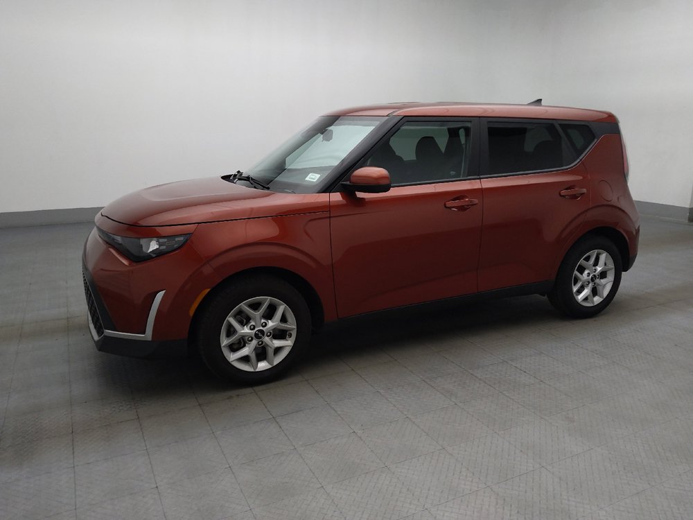 Used 2024 Kia Soul S FWD image 2
