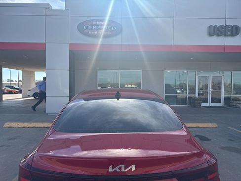 Used 2023 Kia Forte LXS w/ LXS Technology Package image 18