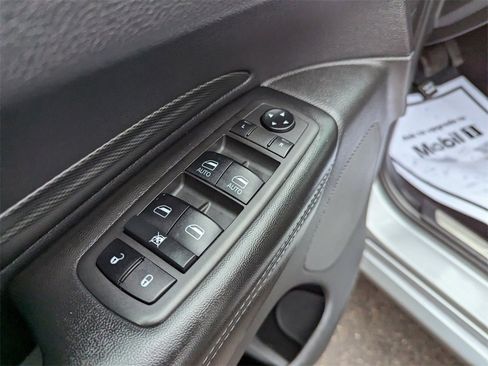 Used 2021 Dodge Durango GT image 11