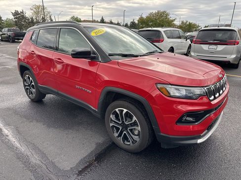 Certified 2023 Jeep Compass Limited w/ Sun and Sound Group AWD/4WD image 1