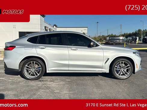 Used 2019 BMW X4 M40i w/ Premium Package image 4