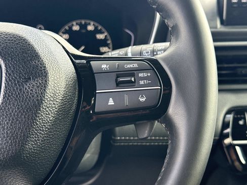 Certified 2025 Honda Pilot EX-L image 31