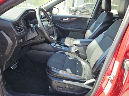 Used 2024 Ford Escape ST-Line w/ Cold Weather Package image 3