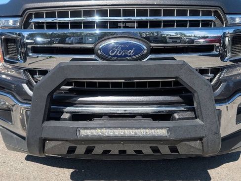 Used 2019 Ford F150 XLT w/ Equipment Group 302A Luxury AWD/4WD image 13