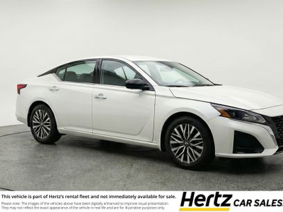 Used 2025 Nissan Altima 2.5 SV