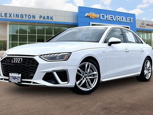 Used 2023 Audi A4 2.0T Premium Plus image 12