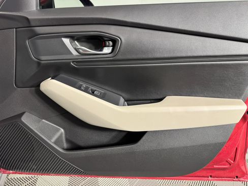 Used 2024 Honda Accord EX image 39