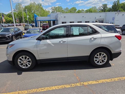 Used 2018 Chevrolet Equinox LS AWD/4WD image 6