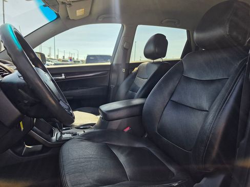 Used 2013 Kia Sorento LX AWD/4WD image 9