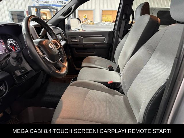 Used 2022 RAM 3500 Big Horn w/ Level C Equiment Group AWD/4WD image 28