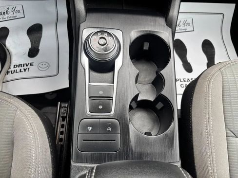Used 2022 Ford Escape S FWD image 15