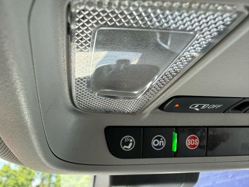 Used 2020 Chevrolet Equinox LT AWD/4WD image 20
