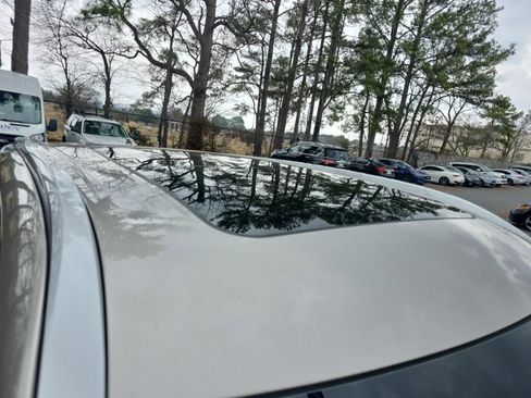 Used 2023 INFINITI QX60 Luxe w/ Cargo Package image 14