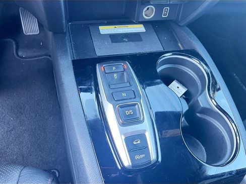 Used 2022 Honda Pilot Black Edition image 17