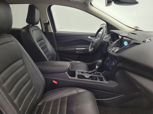 Used 2018 Ford Escape Titanium w/ Ford Safe & Smart Package AWD/4WD image 21