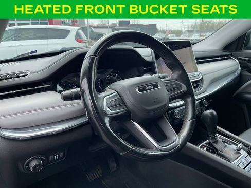 Used 2022 Jeep Compass Limited image 17