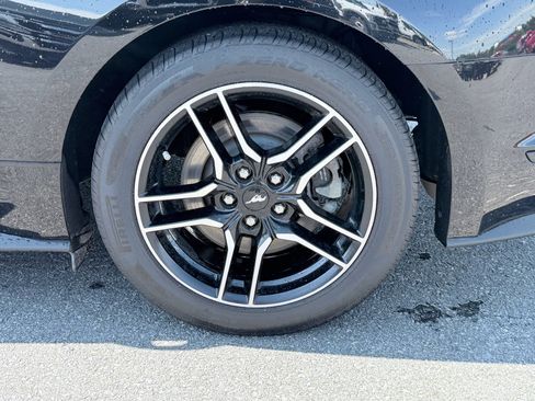 Used 2021 Ford Mustang GT RWD image 11
