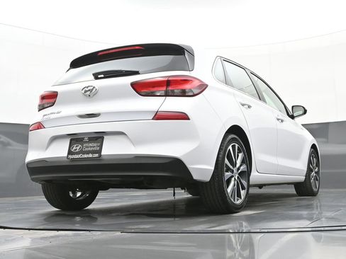 Used 2019 Hyundai Elantra GT image 35