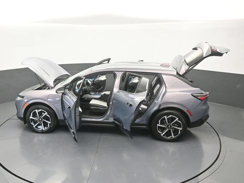 Used 2024 Chevrolet Equinox EV LT w/ Active Safety Package 3 FWD image 67