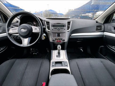 Used 2011 Subaru Outback 2.5i Premium w/ All-Weather Pkg image 15