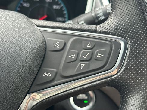 Used 2020 Chevrolet Equinox LS FWD image 36