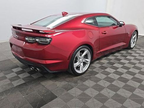 Used 2019 Chevrolet Camaro SS RWD image 3