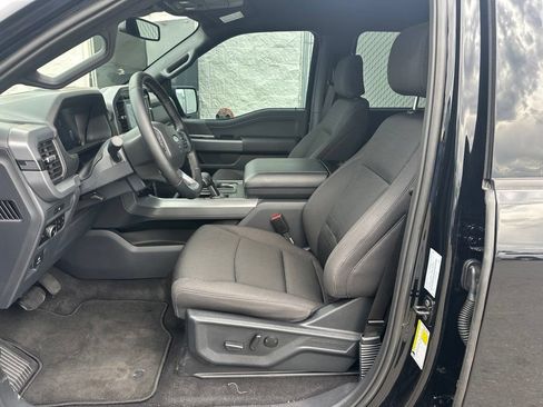 Used 2025 Ford F150 XLT w/ Equipment Group 302A MID AWD/4WD image 10