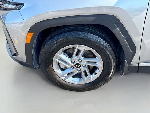 Certified 2026 Hyundai Tucson SE FWD image 29