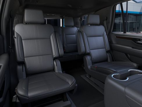 New 2026 Chevrolet Tahoe High Country AWD/4WD image 17