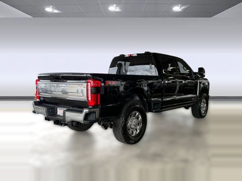 Used 2025 Ford F250 King Ranch w/ Chrome Package image 8
