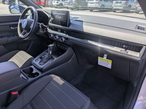 Used 2026 Honda CR-V Sport image 32